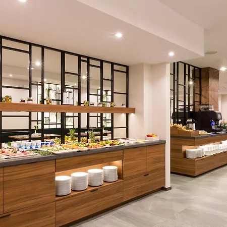 Ascot Premium Hotel 4*