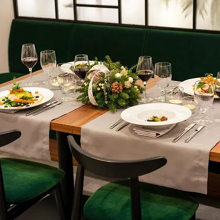 Ξενοδοχείο Ascot Premium Krasków