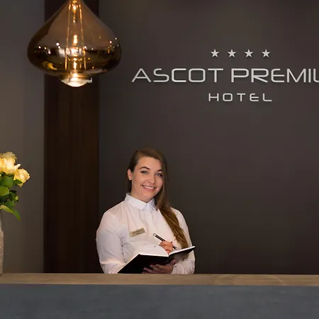 Ascot Premium 酒店