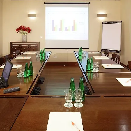 Ascot Premium 4* Krasków