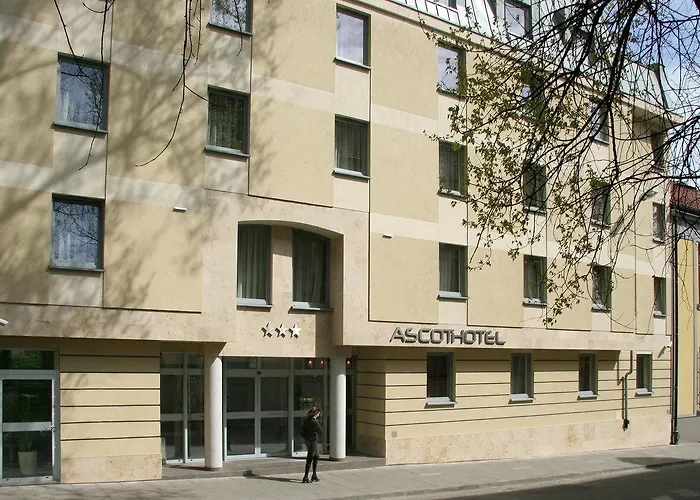 Ascot Premium Hotel 4*