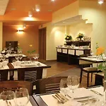 Ascot Premium Hotell 4*